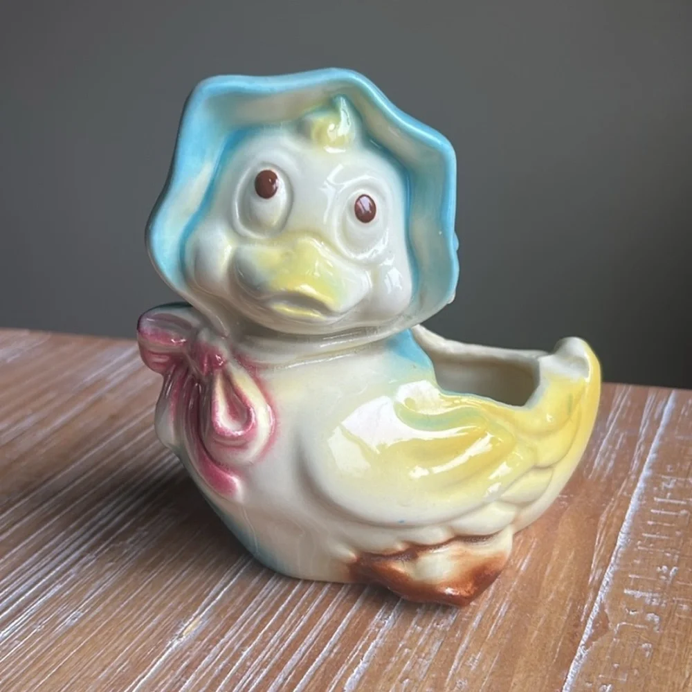VTG Shawnee Pottery Duck Planter With Bonnet Ceramic Vase 1950's American Bisque - Picture 11 of 11